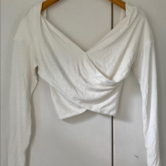 Fashion Nova Myina Criss Cross Top XL In White - Picture 4 of 5